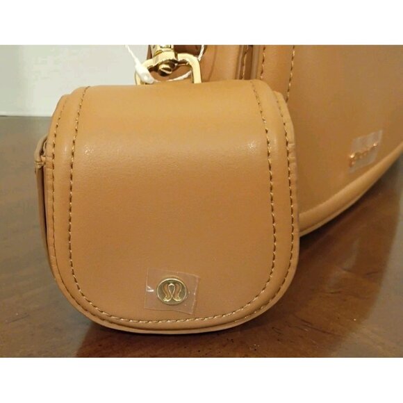 Lululemon CACTUS "LEATHER" MINI BAG CHESTNUT BROWN/GOLD   NWT - Picture 4 of 9
